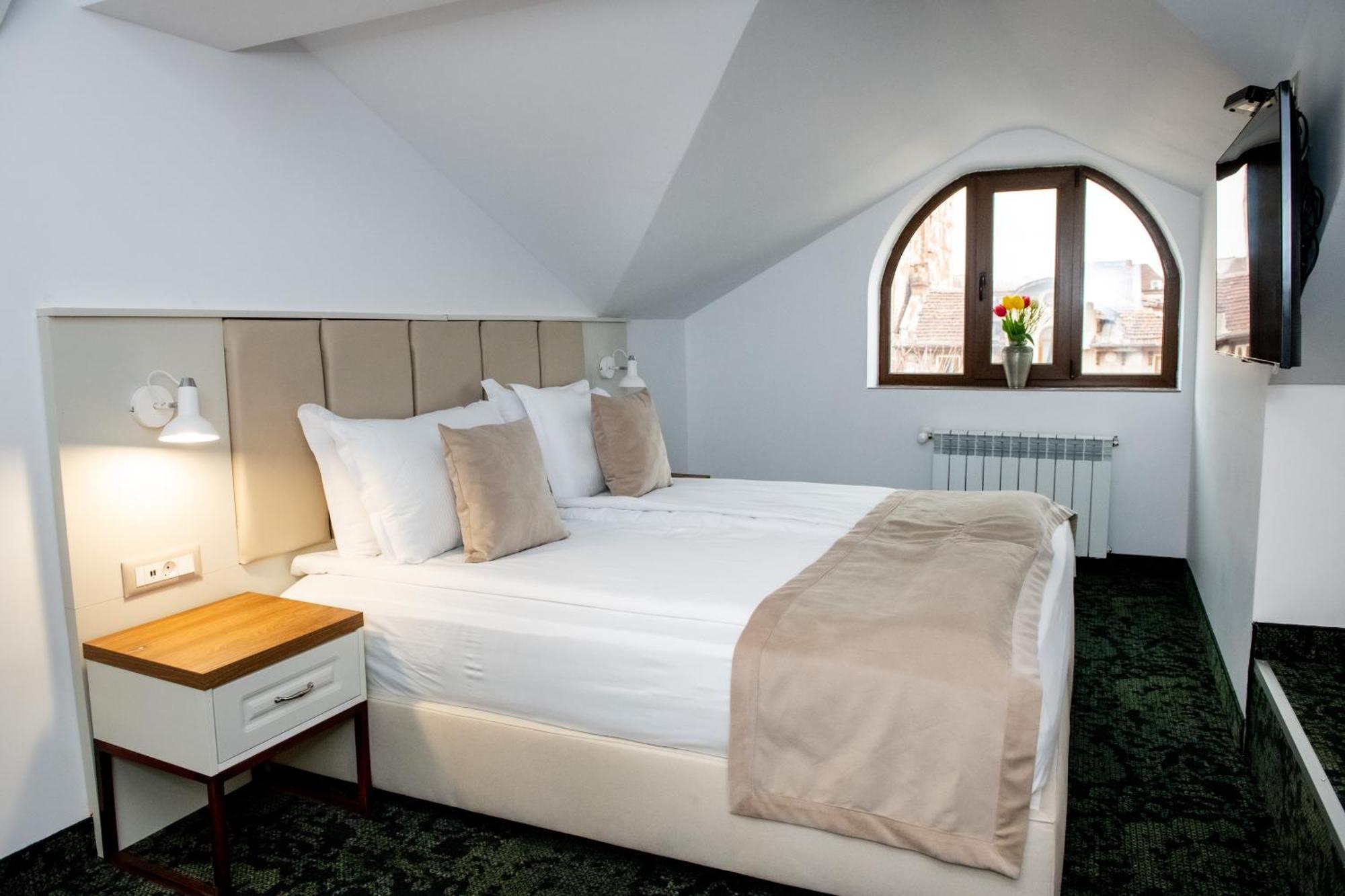Agora' Boutique Hotel Sofia Exterior photo